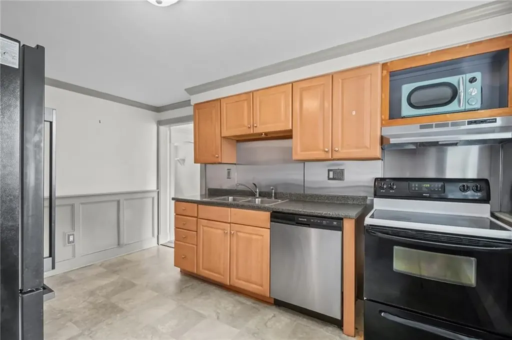 510 Child Street Warren RI 02885