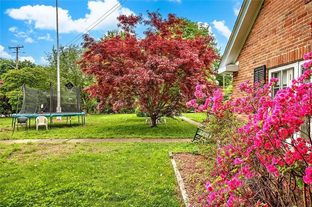 3 Waumsett Avenue Cumberland RI 02864