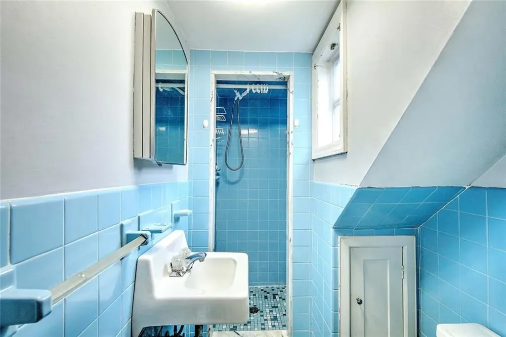 3 Waumsett Avenue Cumberland RI 02864