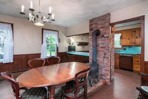 385 381 Ten Rod Road North Kingstown RI 02852