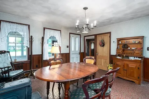 385 381 Ten Rod Road North Kingstown RI 02852