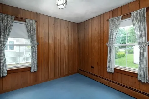 385 381 Ten Rod Road North Kingstown RI 02852