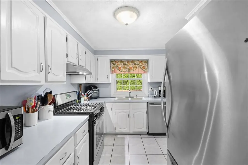 150 Marlow Street Cranston RI 02920