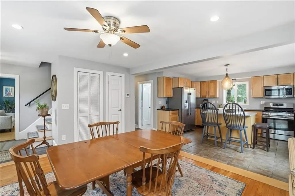40 Haile Street Warren RI 02885