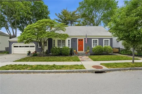 40 Haile Street Warren RI 02885