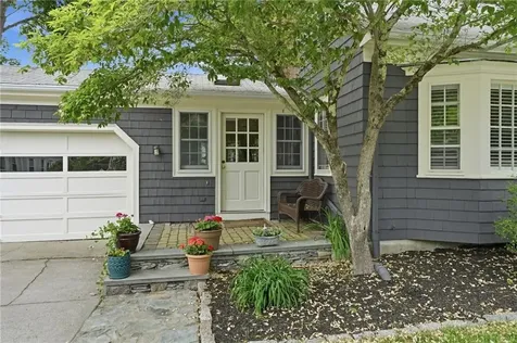 40 Haile Street Warren RI 02885