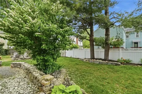 40 Haile Street Warren RI 02885