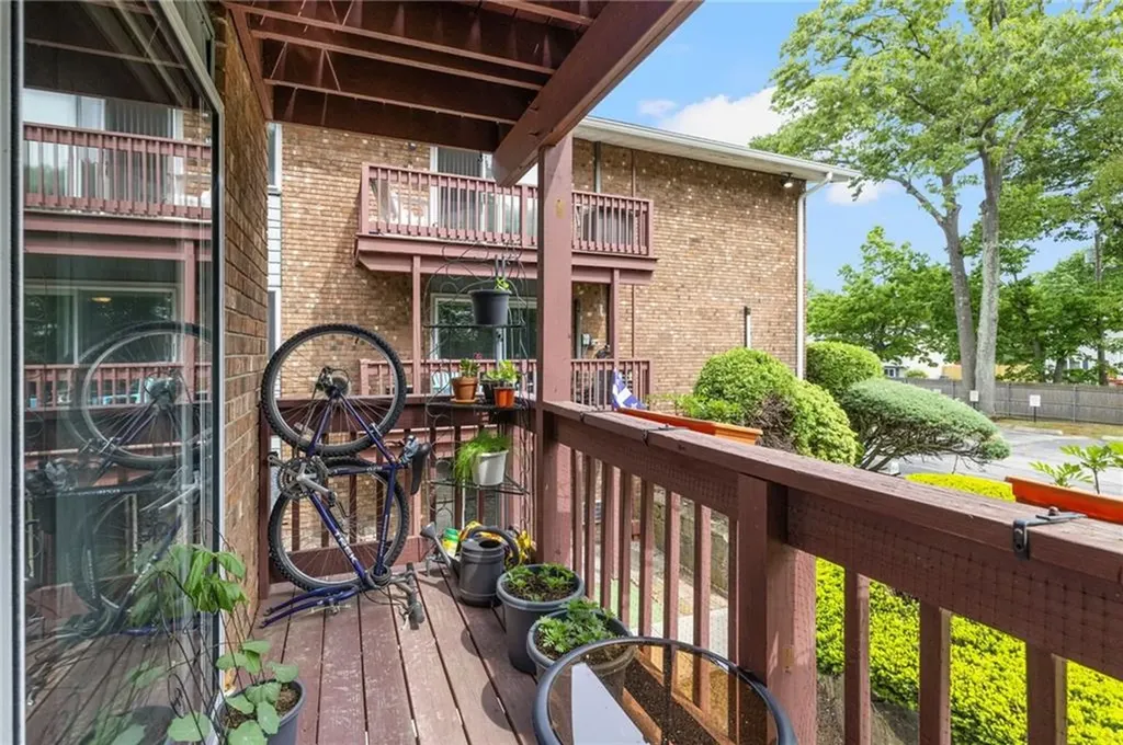 130 Pilgrim Parkway Warwick RI 02888