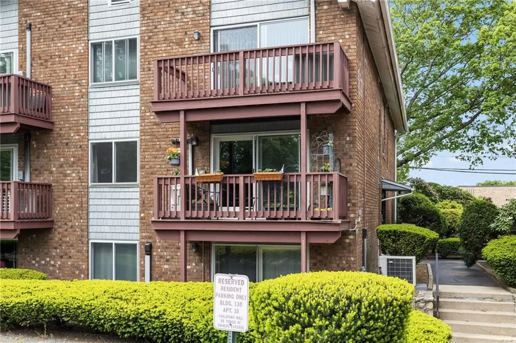 130 Pilgrim Parkway Warwick RI 02888