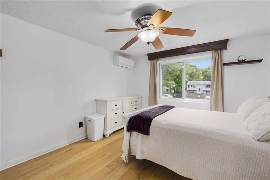 130 Pilgrim Parkway Warwick RI 02888