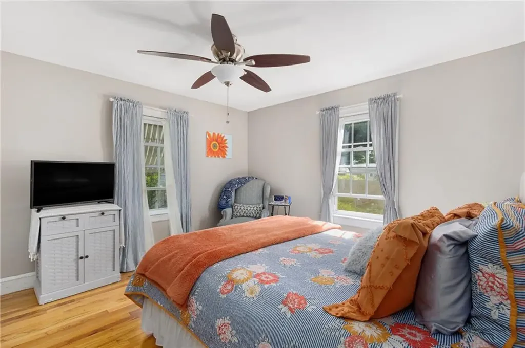 45 Woodhaven Road Pawtucket RI 02861