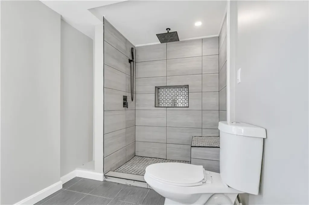 43 Jenkins Street Providence RI 02906