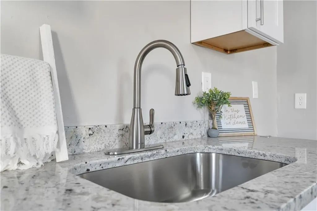 43 Jenkins Street Providence RI 02906