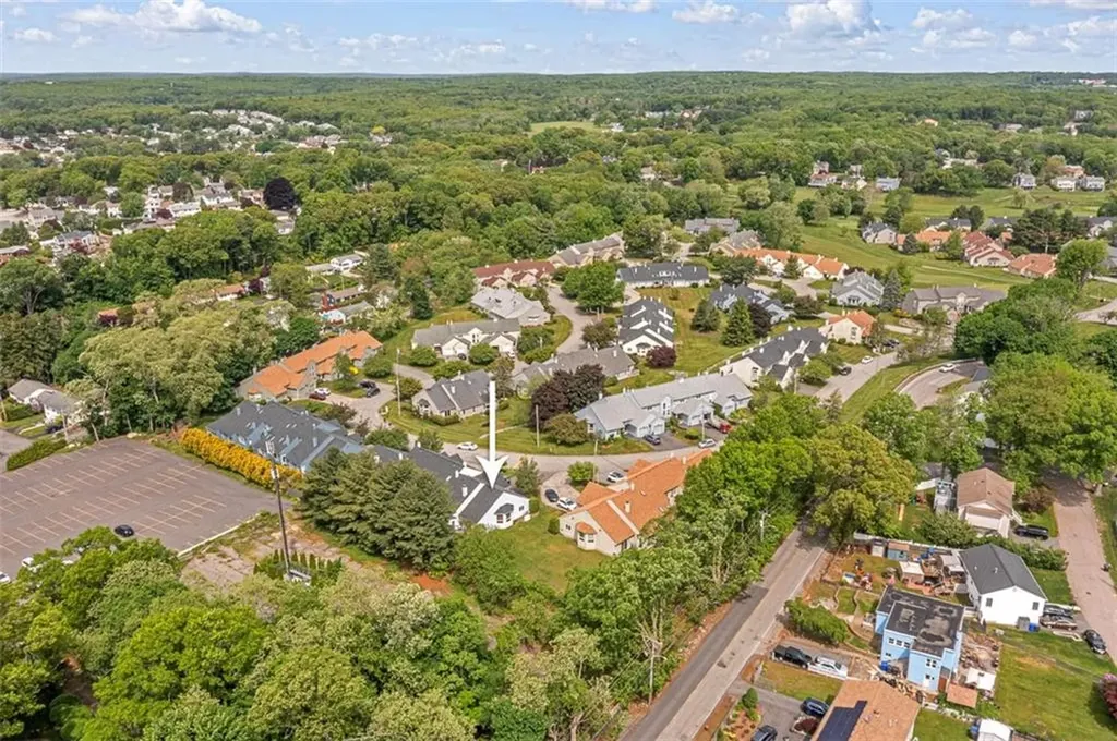 90 Nipmuc Trail North Providence RI 02904