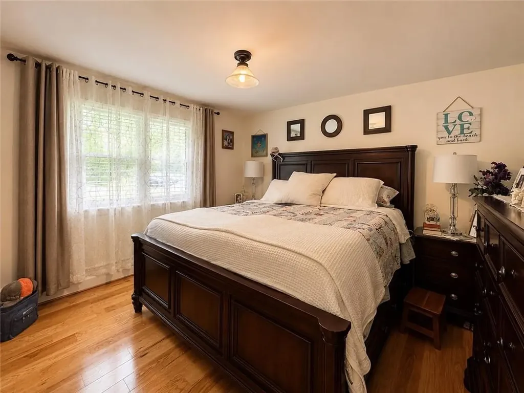 422 Rockland Road Scituate RI 02857