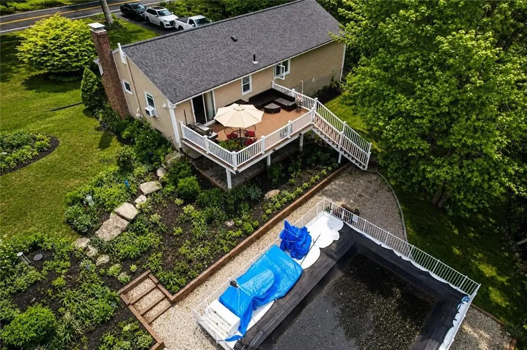 422 Rockland Road Scituate RI 02857