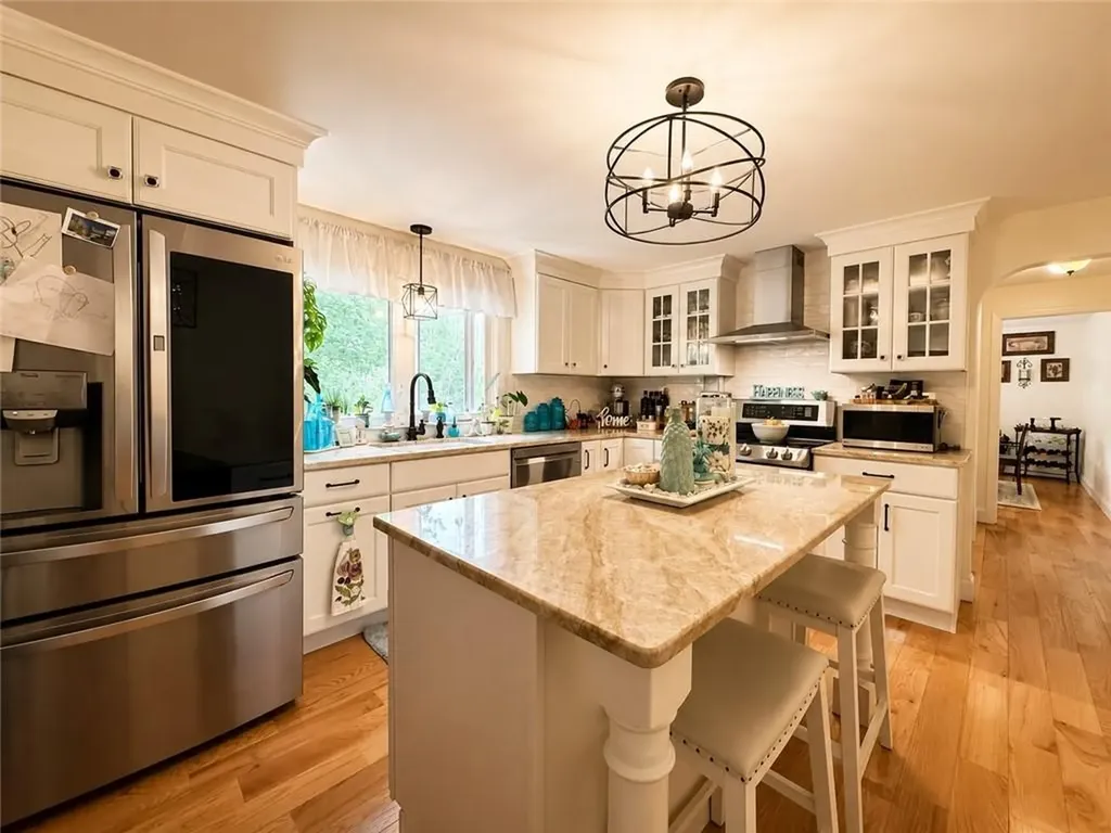 422 Rockland Road Scituate RI 02857