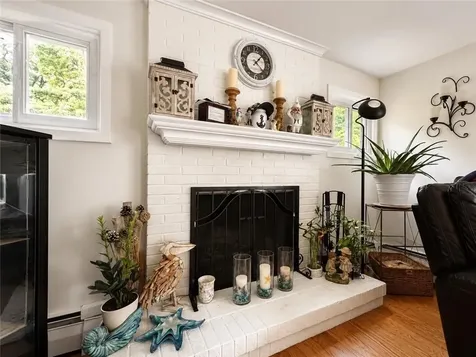 422 Rockland Road Scituate RI 02857