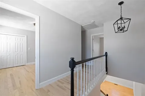 36 Kinnicutt Avenue Warren RI 02885