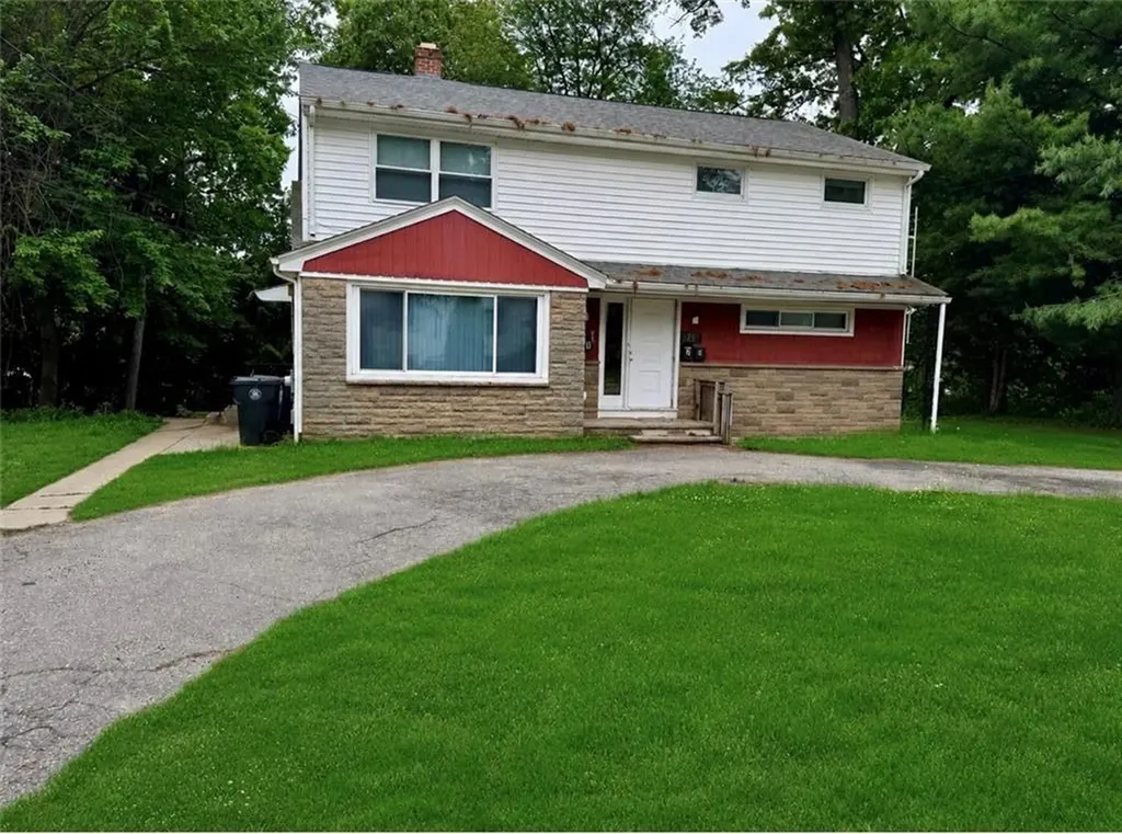 75 Hobson Avenue North Providence RI 02911