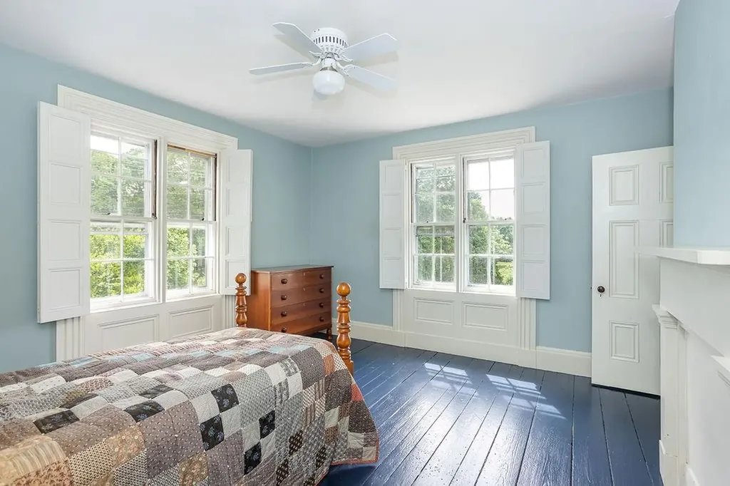 299 Davisville Road North Kingstown RI 02852