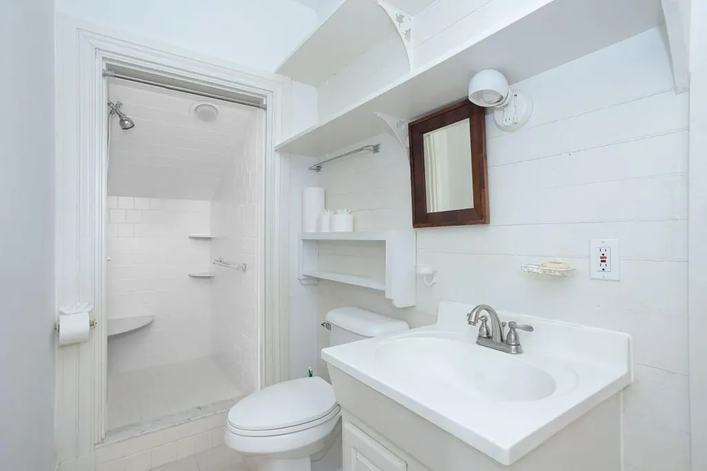 299 Davisville Road North Kingstown RI 02852