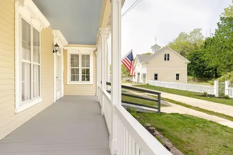 299 Davisville Road North Kingstown RI 02852