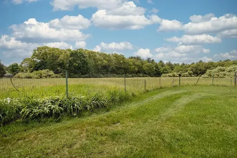299 Davisville Road North Kingstown RI 02852