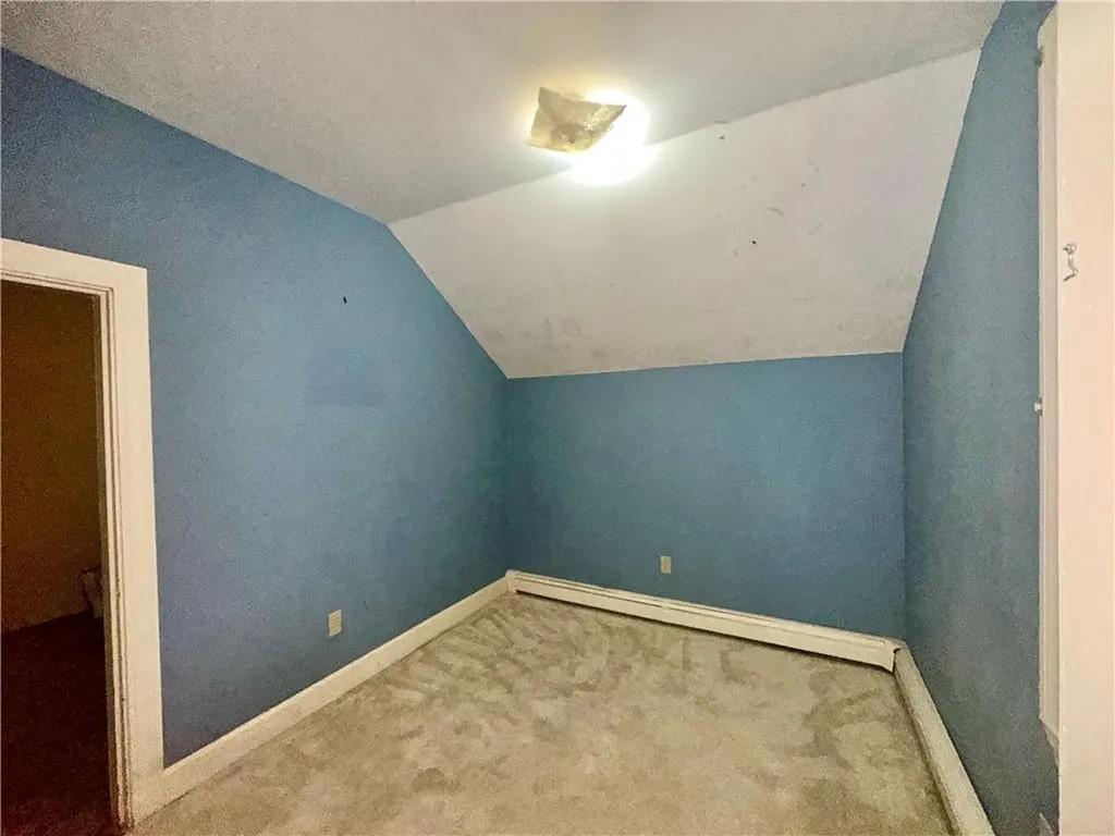 26 Pleasant Street Lincoln RI 02865