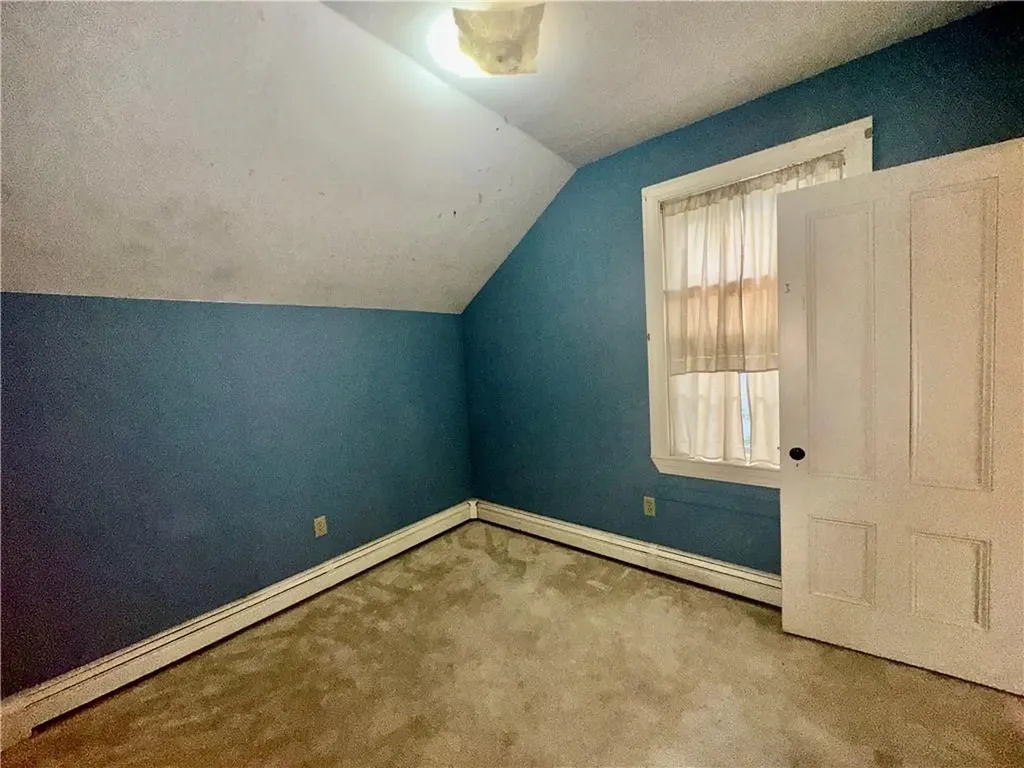 26 Pleasant Street Lincoln RI 02865