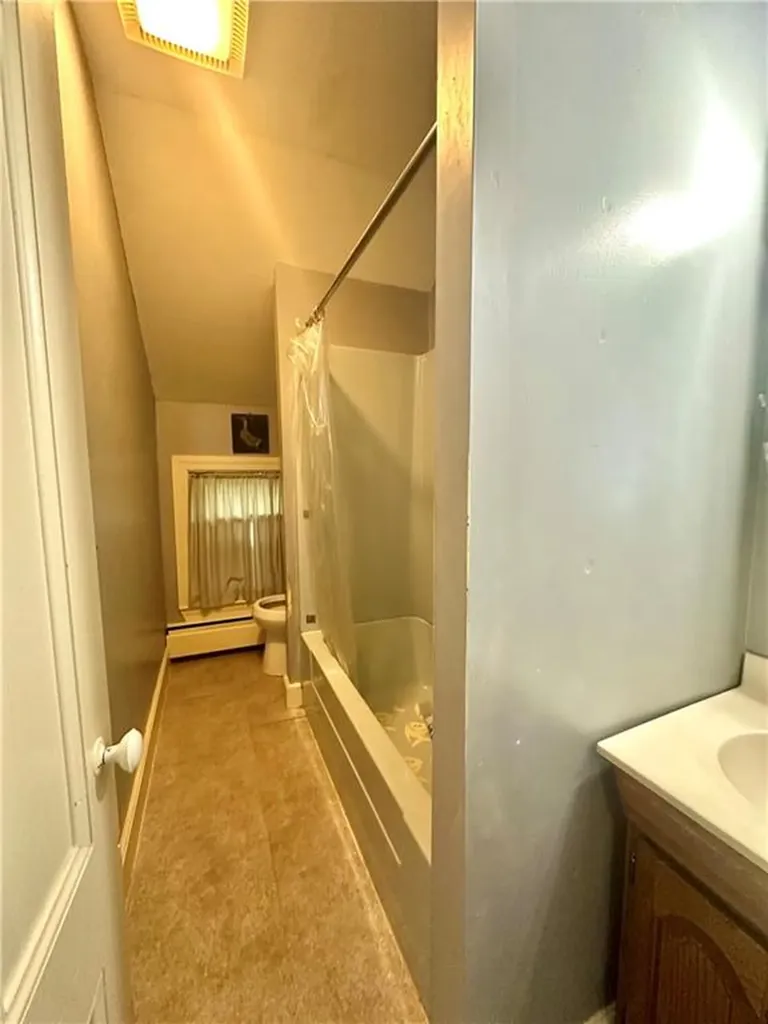 26 Pleasant Street Lincoln RI 02865