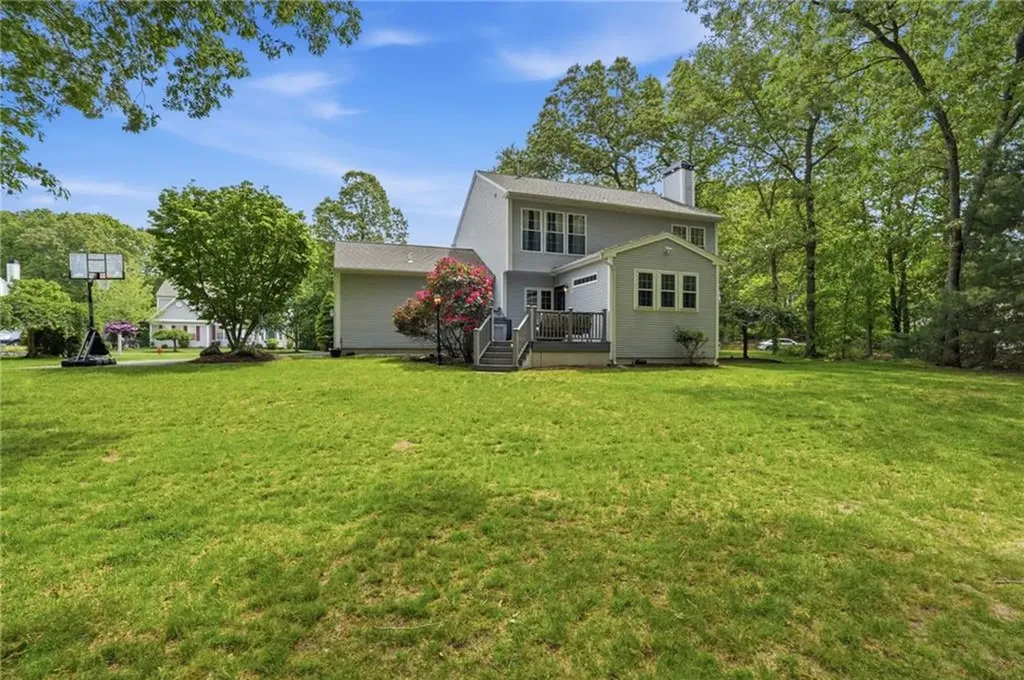 193 Sleepy Hollow Farm Road Warwick RI 02886