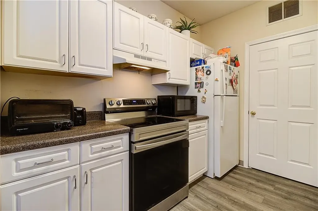 106 Mill Street Woonsocket RI 02895