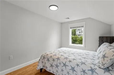 484 Thames Street Bristol RI 02809