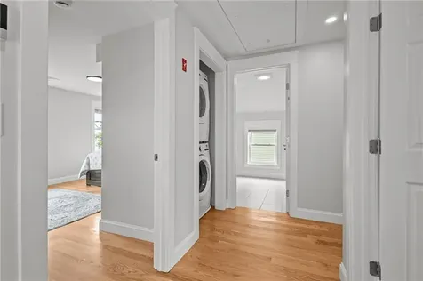 484 Thames Street Bristol RI 02809