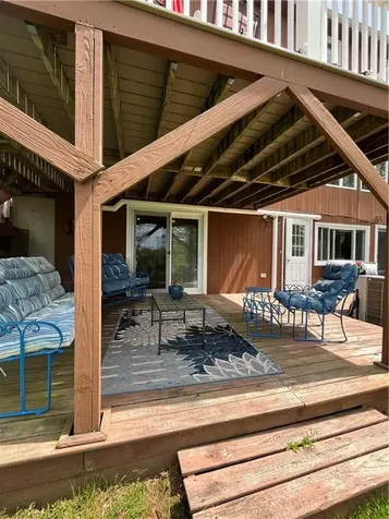 64 Mitchell Road Portsmouth RI 02871