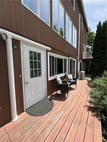 64 Mitchell Road Portsmouth RI 02871