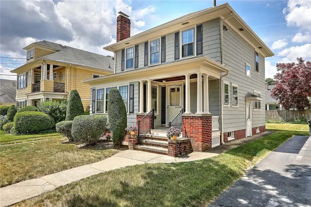 96 Jastram Street Providence RI 02908
