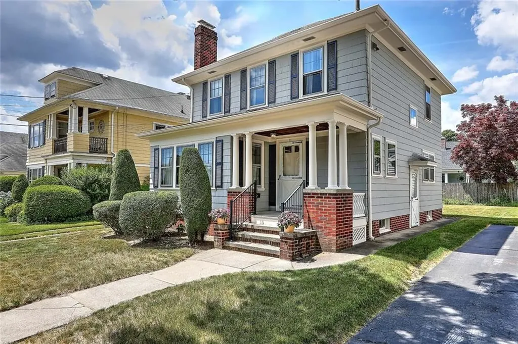 96 Jastram Street Providence RI 02908