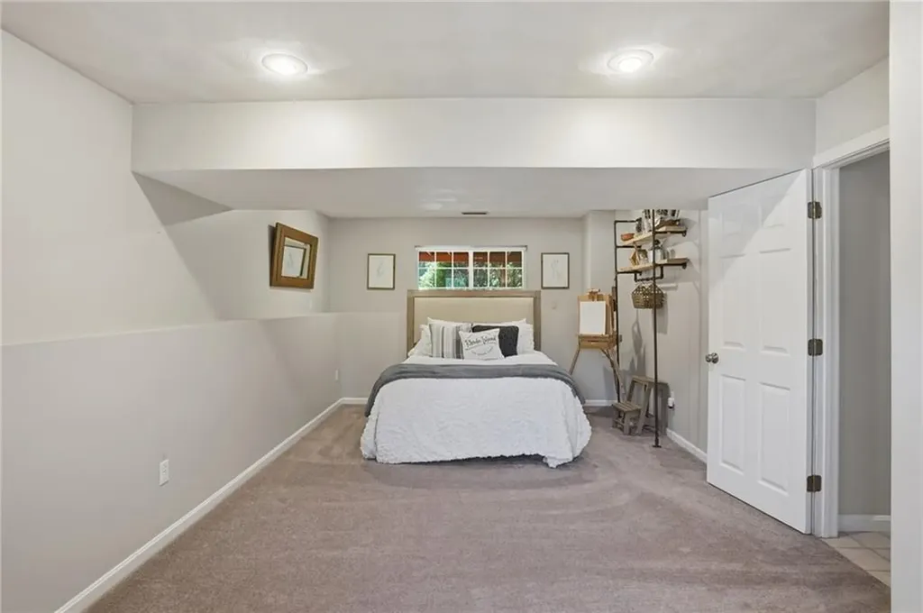 26 King Street Coventry RI 02816
