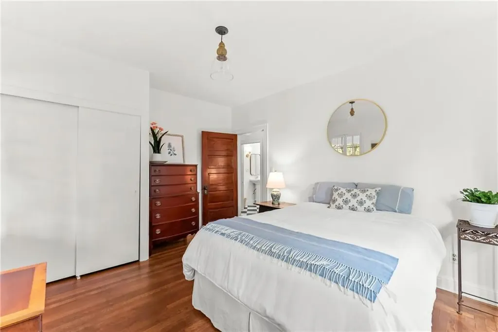 135 Olney Avenue North Providence RI 02911