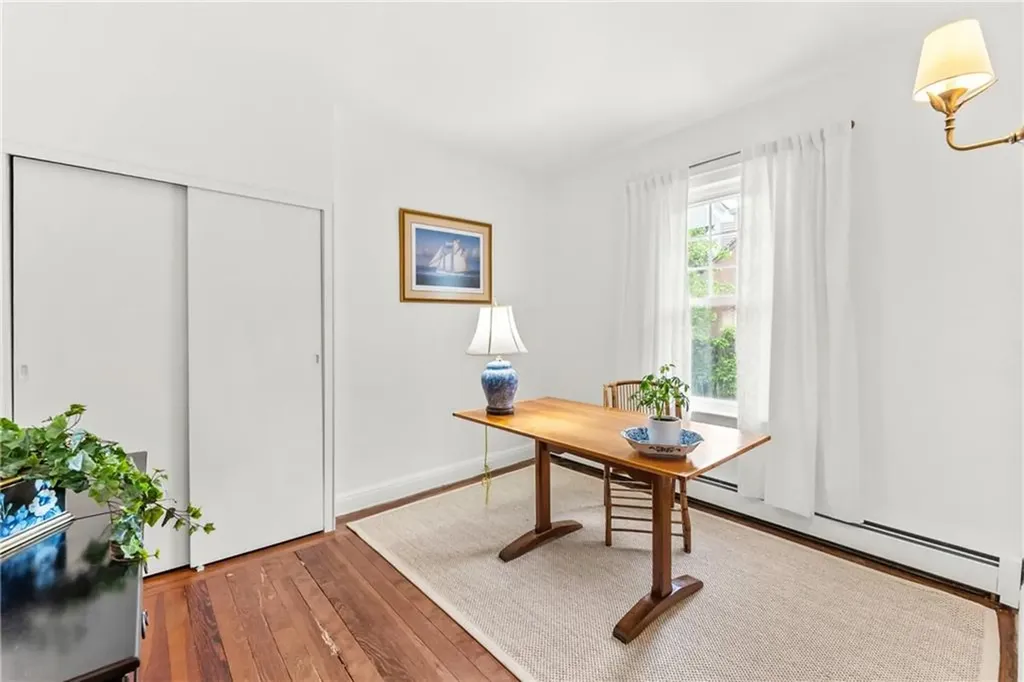 135 Olney Avenue North Providence RI 02911