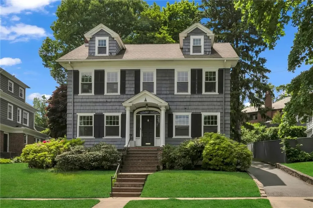 232 Taber Avenue Providence RI 02906