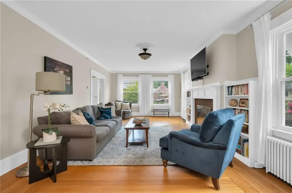 232 Taber Avenue Providence RI 02906