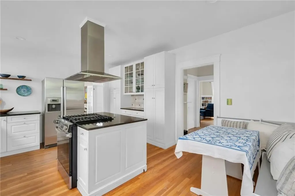 232 Taber Avenue Providence RI 02906