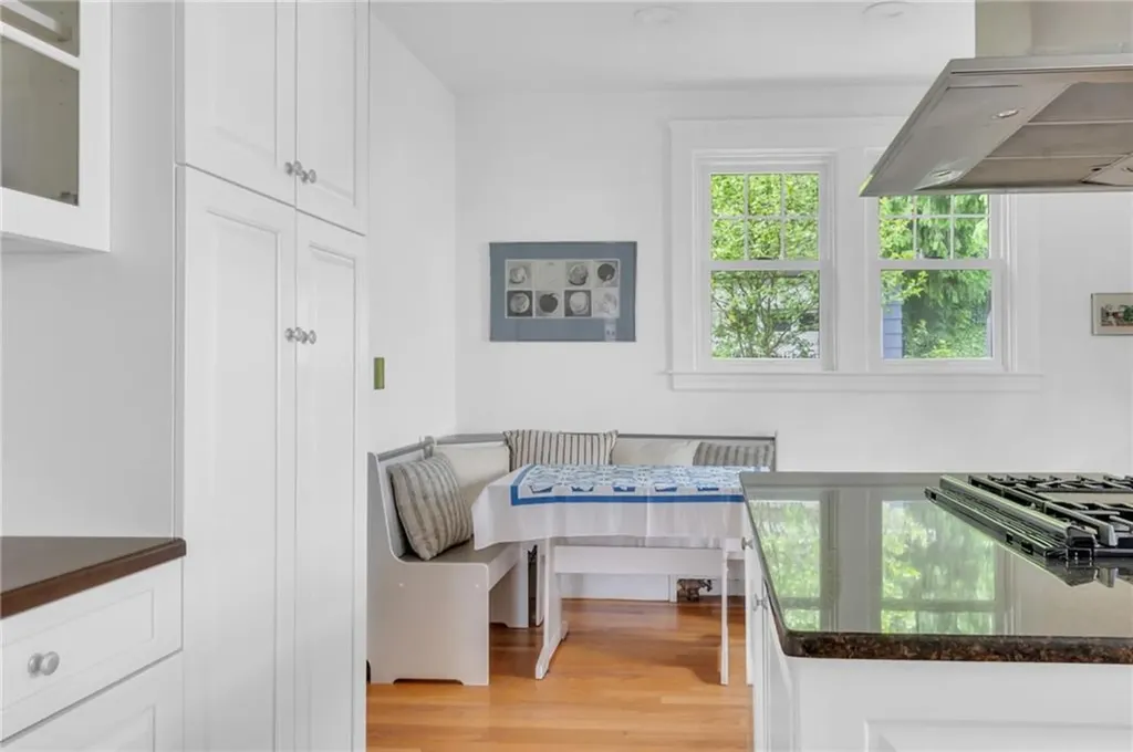 232 Taber Avenue Providence RI 02906