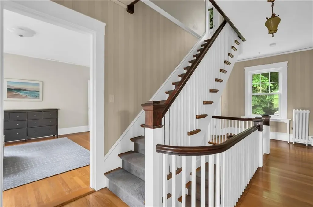232 Taber Avenue Providence RI 02906