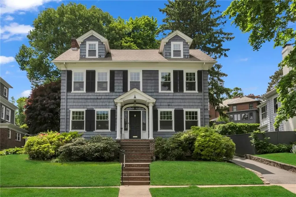 232 Taber Avenue Providence RI 02906