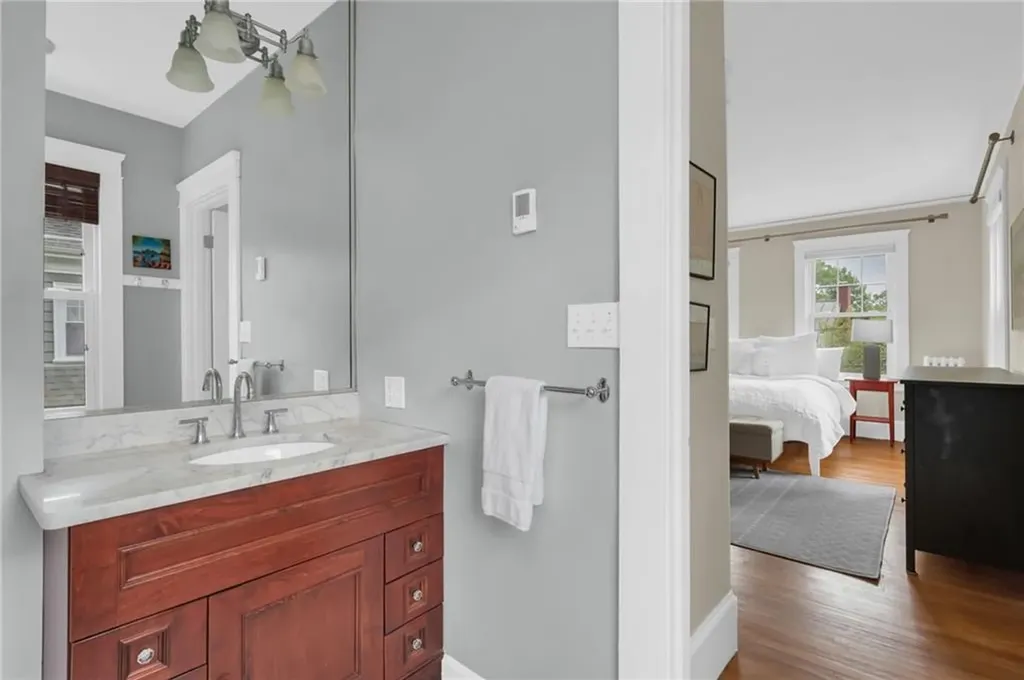 232 Taber Avenue Providence RI 02906