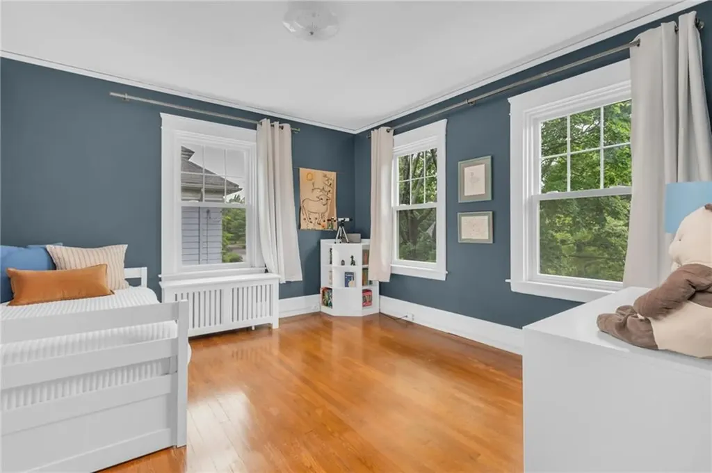 232 Taber Avenue Providence RI 02906